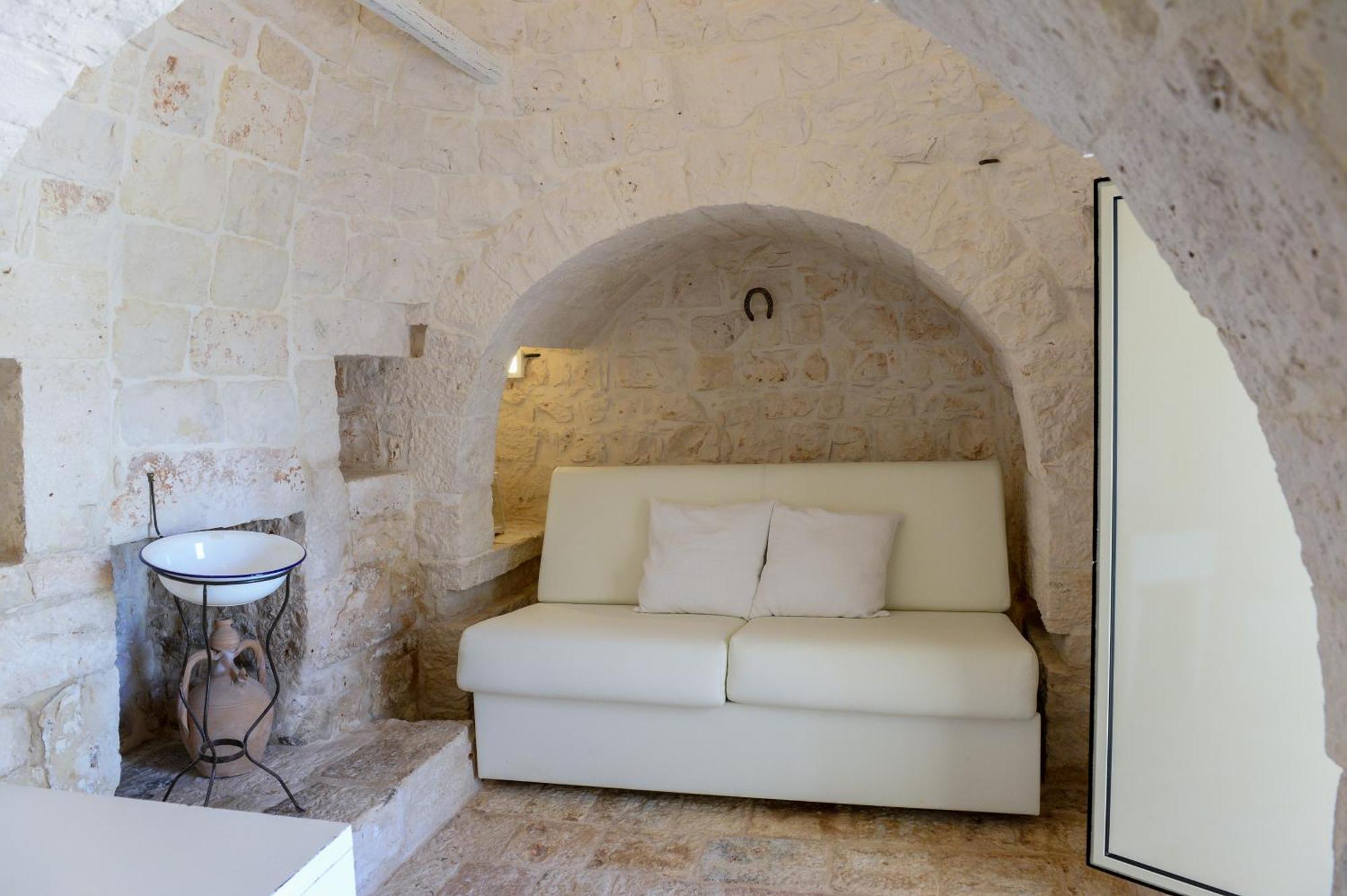 Apartament Trulli Lisanna - Apulian Hideaway With Pool Antonelli Zewnętrze zdjęcie