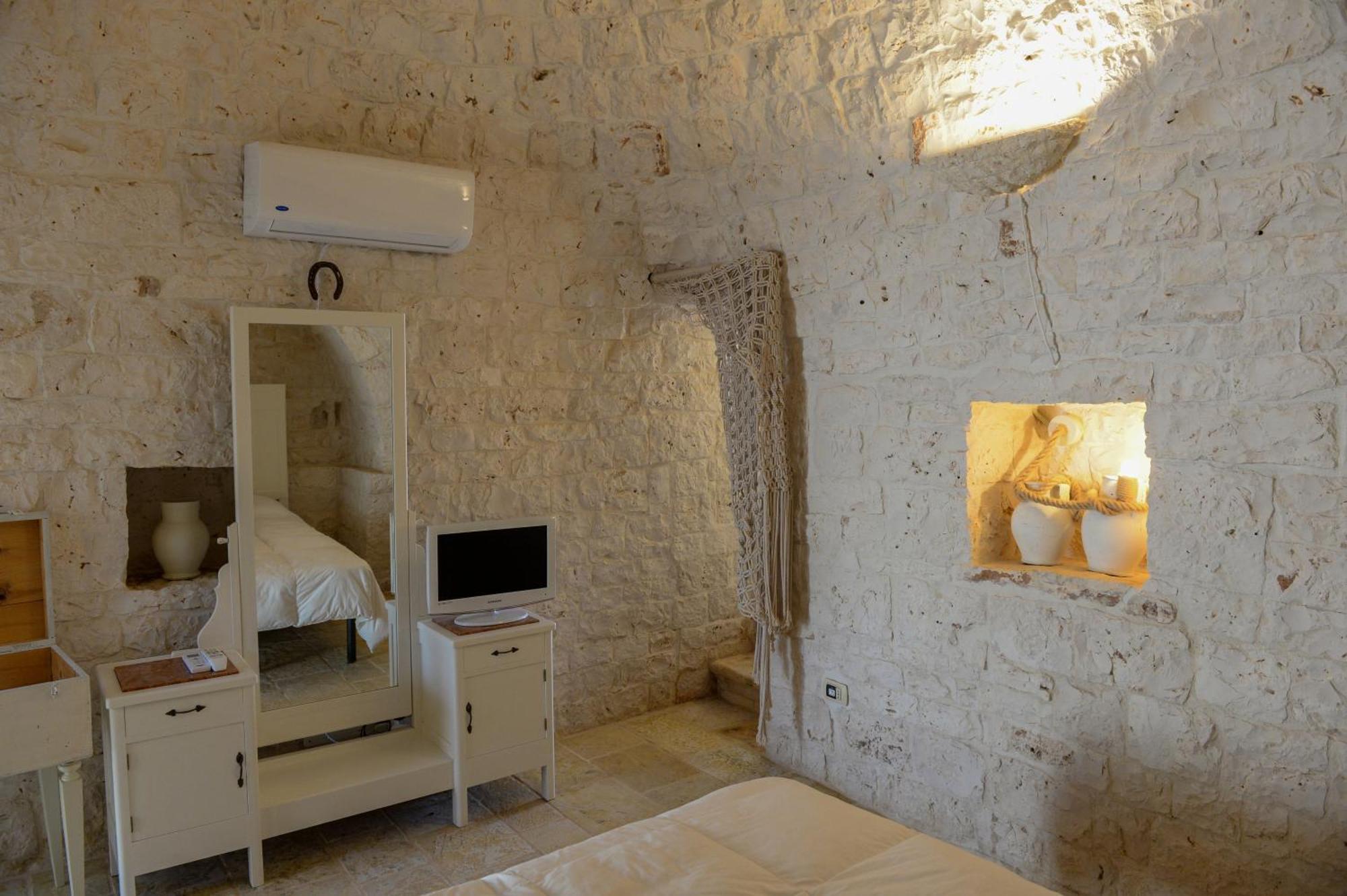 Apartament Trulli Lisanna - Apulian Hideaway With Pool Antonelli Zewnętrze zdjęcie