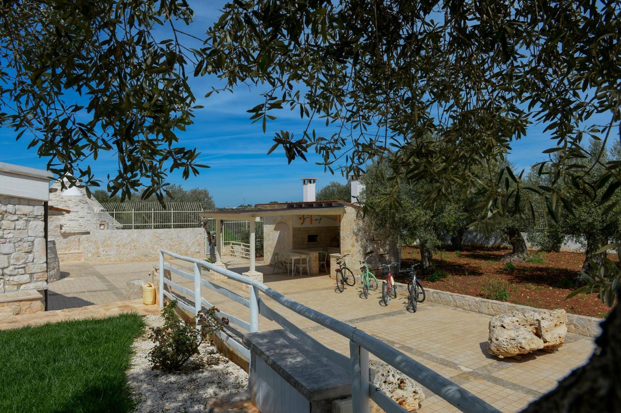Apartament Trulli Lisanna - Apulian Hideaway With Pool Antonelli Zewnętrze zdjęcie