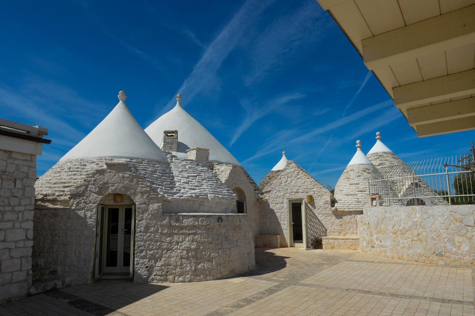 Trulli Lisanna - Exclusive Private Pool And Rooms Up To 10 People Antonelli Zewnętrze zdjęcie